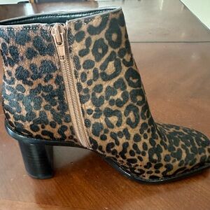 Women’s Gibson Latimer Leopard Prints Booties